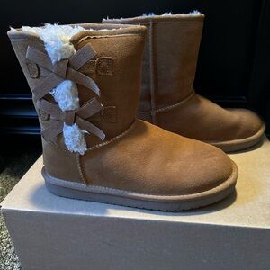 Chestnut Koolaburra Boots